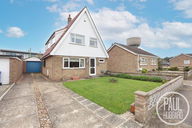 Property for sale in Foxglove Close, Pakefield