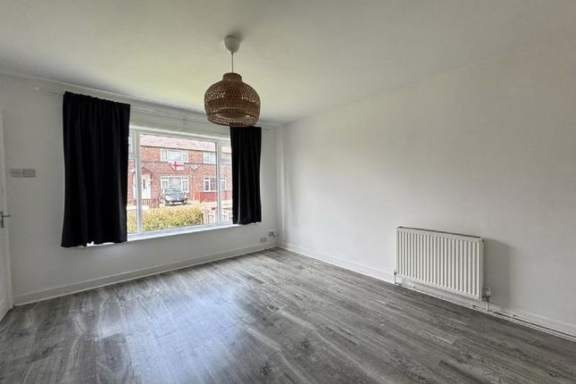16, Thirlmere Avenue Moss Bank St Helens, Clinkham Wood photo 2