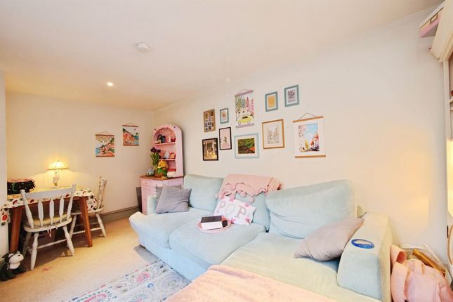 1, Compton Mews, York photo 2