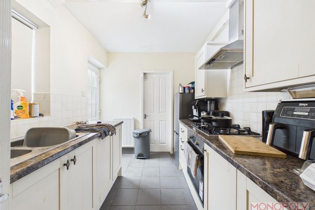 3 Newtown, Wrexham photo 2