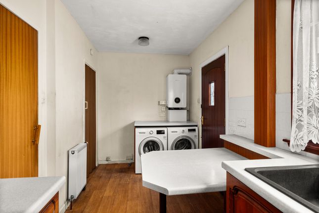13 Balmoral Avenue, Dundee photo 4