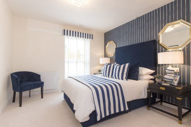 Flat to rent in Wayfarer Place The Dean, Alresford, Hampshire