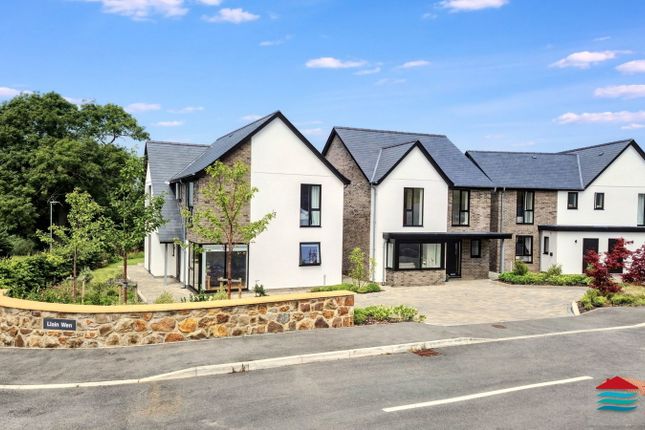2 Llain Wen, Penrallt, Pwllheli photo 4