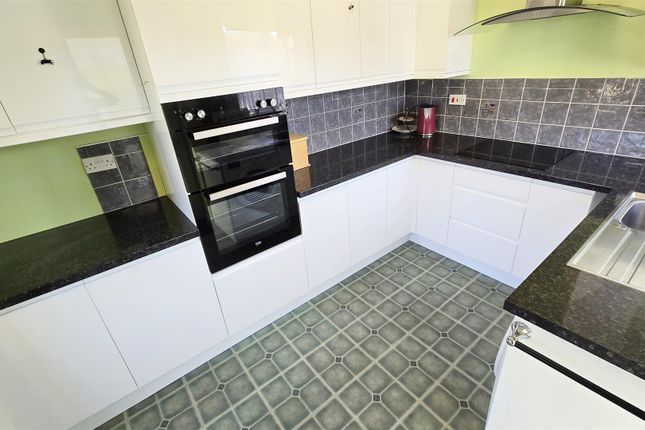 65, Nene Meadows, Sutton Bridge Spalding photo 3