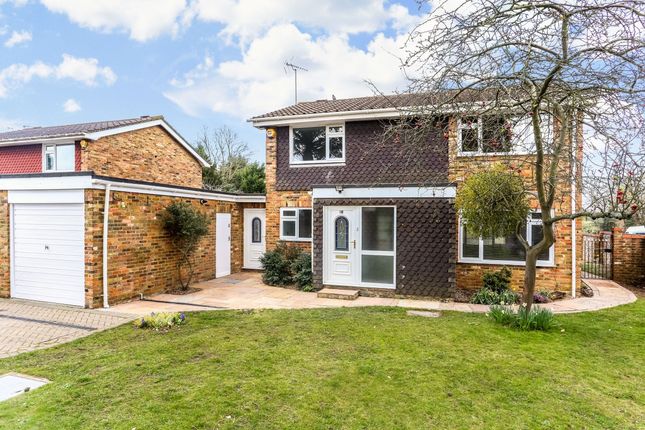 18, Kimber Close, Windsor photo 2