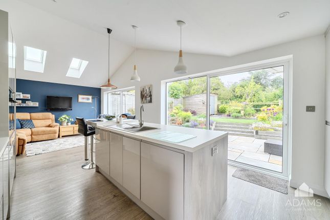 30, Crispin Road, Winchcombe photo 2