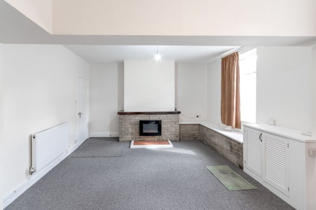 49 Moorgate, Retford photo 2
