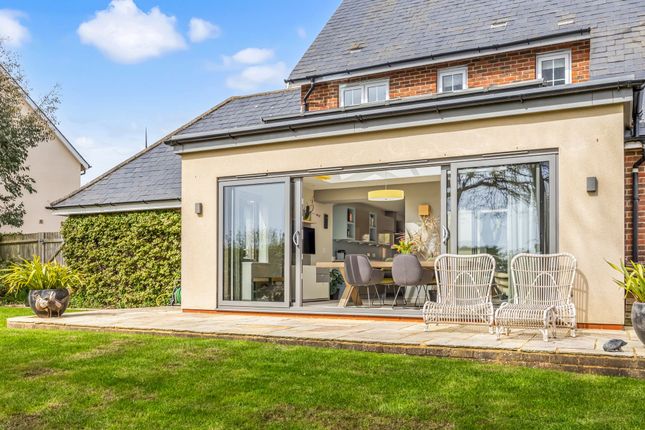 28 Chichester Road, Hailsham photo 3