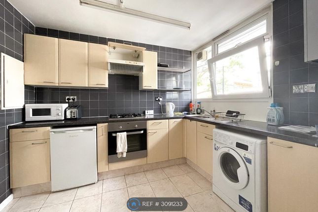 Buxton Court Thoresby St, London photo 3
