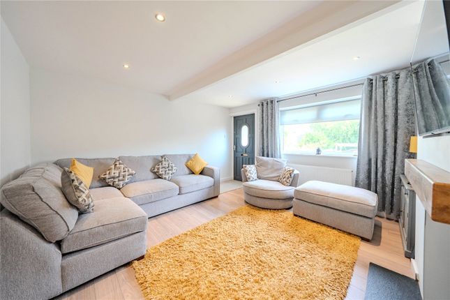 3, Huggan Row, West Yorkshire photo 4