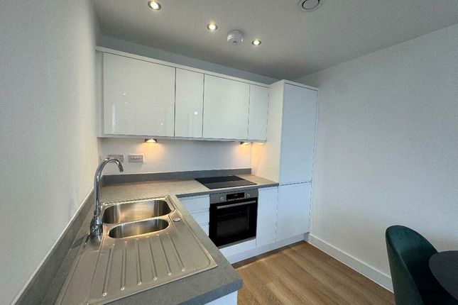 Thumbnail Flat to rent in Talbot Road, Manchester