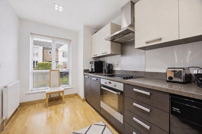 25, Evergreen Drive, West Drayton photo 4