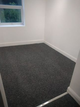 Mottram Road, Stalybridge photo 4