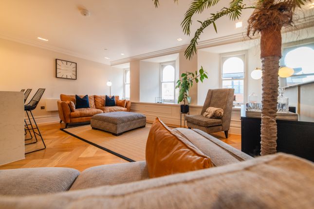 Apartment 12, The Bank, 97-100 Bute Street, Cardiff photo 3