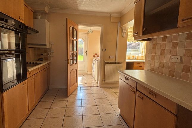 20, Lavington Drive, Gloucester photo 5