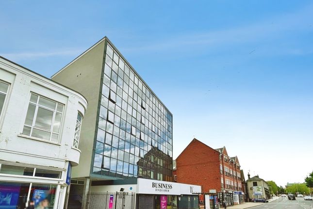 2-bed flat on Flat 57 Grosvenor House, 112-114, Prince of Wales Road, Prince of Wales Road, £1,400/mo