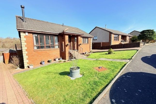 35 Curling Knowe, Cowdenbeath photo 2