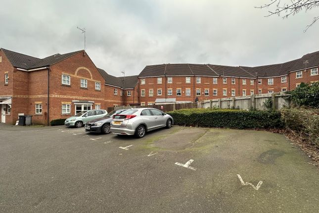 Flat for sale in Englewood Close, Leicester