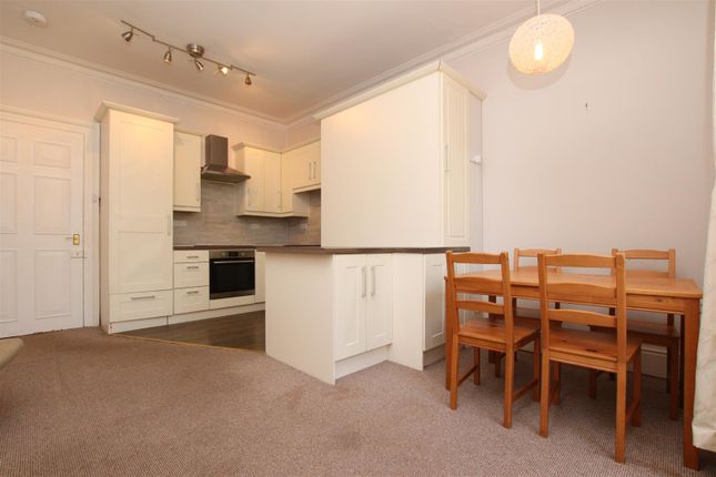 7 Clystlands House, Fore Street, Exeter photo 2