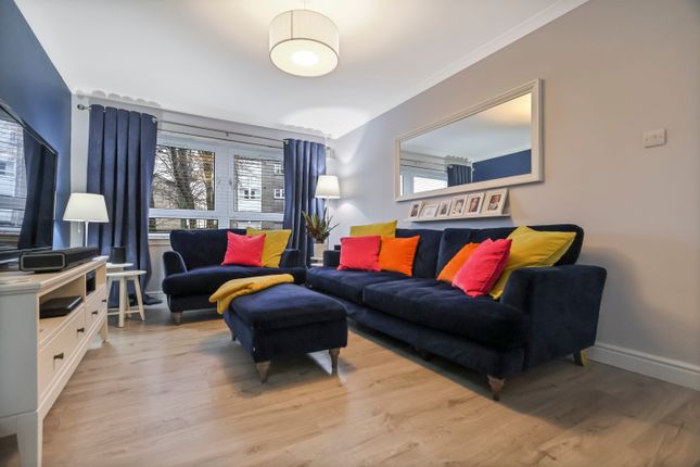 5, Craigbo Avenue, Glasgow photo 3
