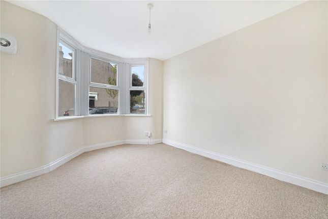 Ground Floor, 47, Wolsey Avenue, London photo 3