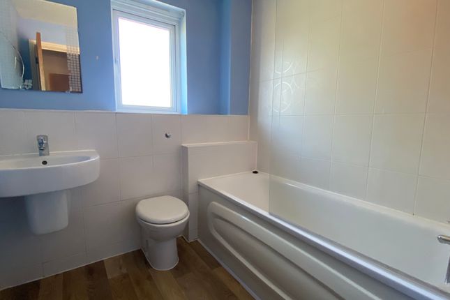 10, Sittingbourne photo 4