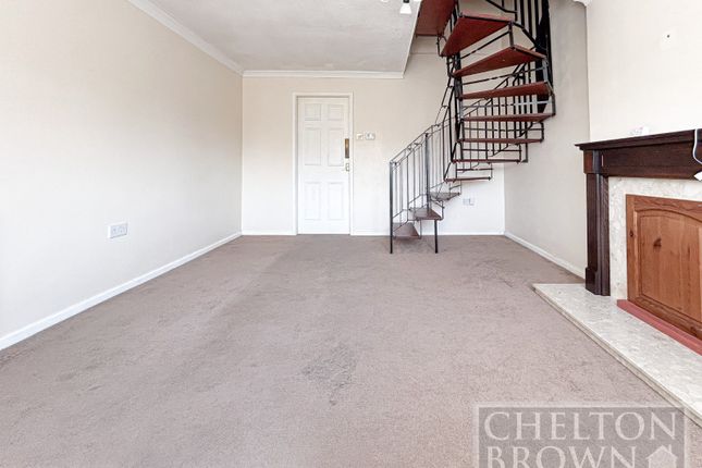 17, St. Catherines Close, Northamptonshire photo 2