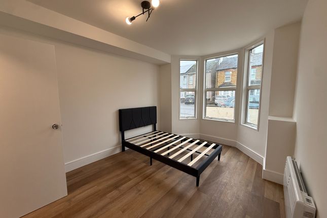 otterfield road  photo 5