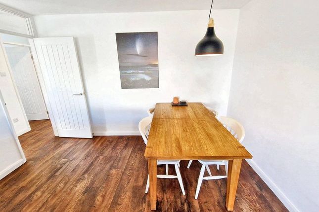 3, Trelawney Avenue, Bud photo 4
