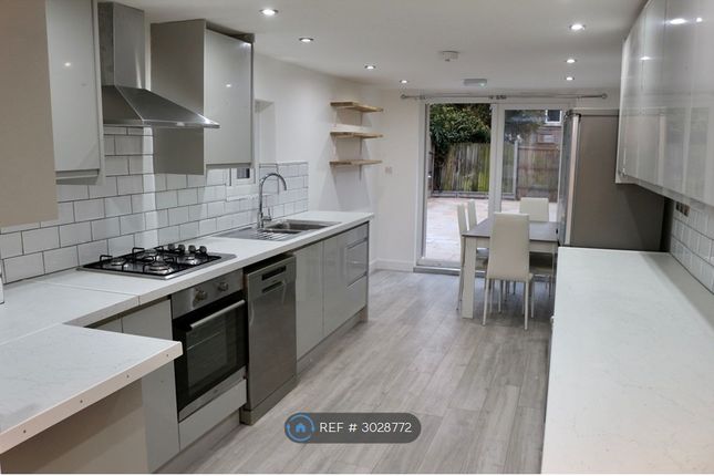 Himley Road, London photo 3