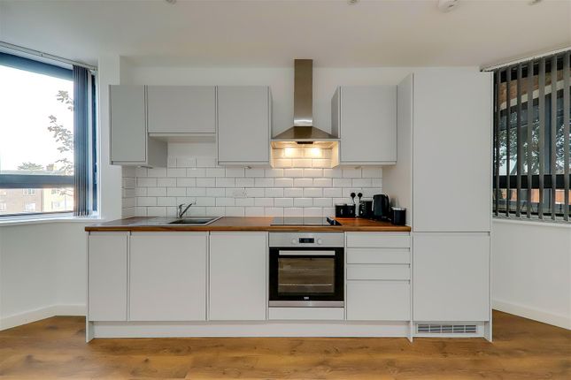 14 Westmoreland House, Strand Parade, Worthing photo 4