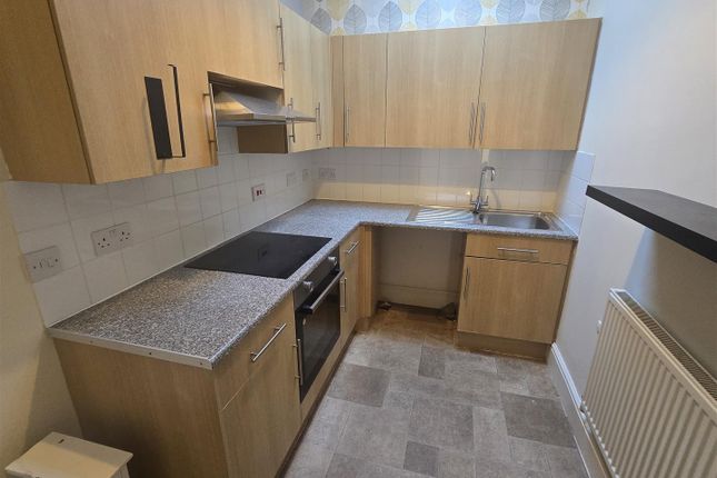 Flat 6 53/54 Regent Court, Regent Street, Great Yarmouth photo 4
