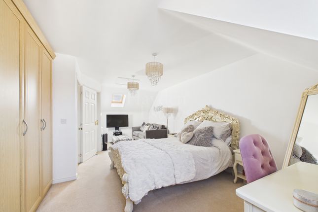 60, Cleobury Meadows, KIDDERMINSTER photo 4