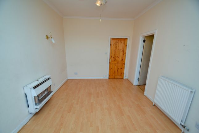 Flat for sale in 79 Wellshot Road, Tollcross, Glasgow