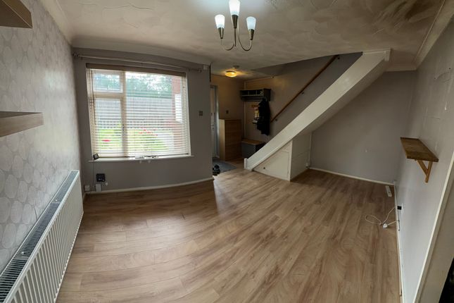 14, Welham Walk, Leicester photo 2