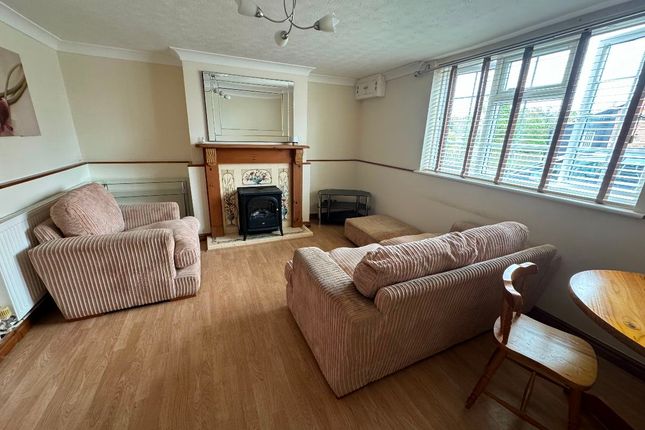 Cottage to rent in Church Way, Tydd St. Mary, Wisbech