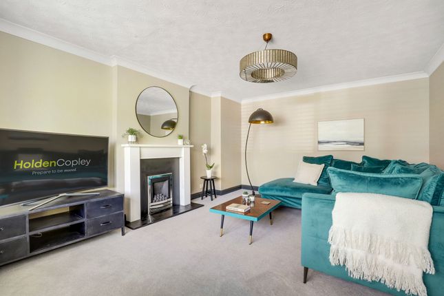 36 Melton Gardens, Nottingham photo 4