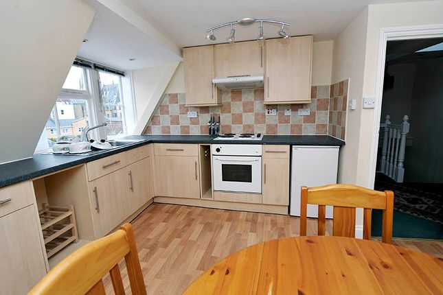 F4 42 The Mall Kitch