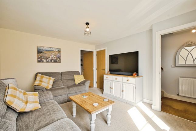 11, Collingwood Road, Yeovil photo 3