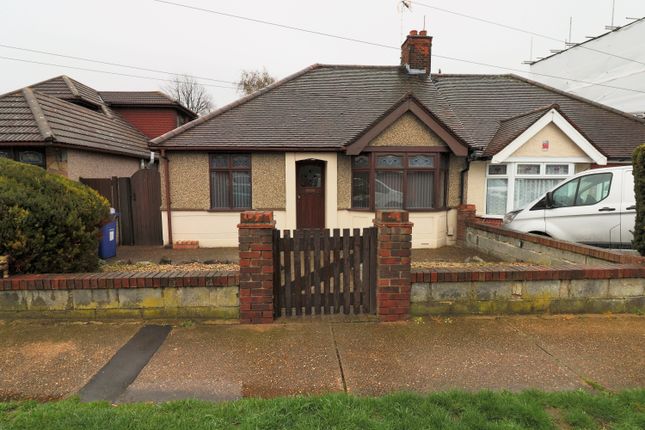 Thumbnail Semi-detached bungalow to rent in Rookery View, Grays
