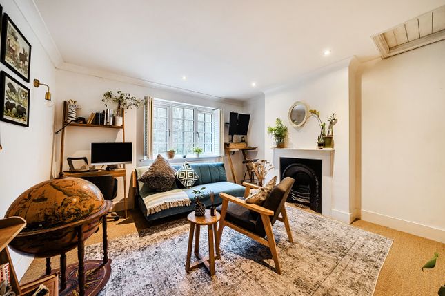 47, Shackstead Lane, Surrey photo 3