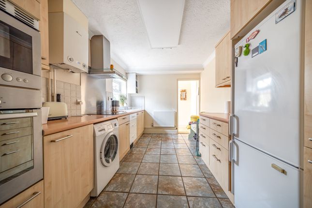 End terrace house for sale in Newton Road, Faversham