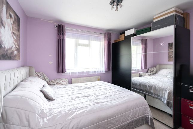 Flat for sale in Ricards Road, Wimbledon, London
