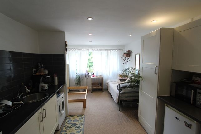 18 Ventnor Court, Sheffield photo 5