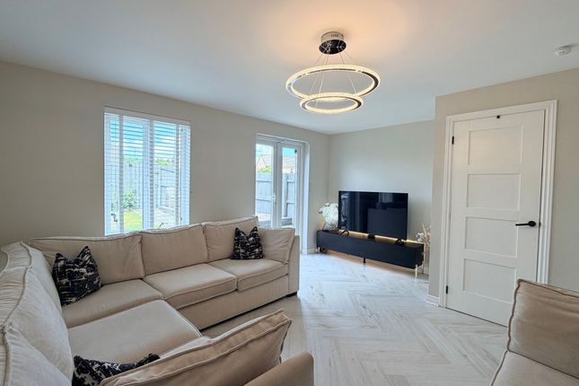 40 Bale Avenue, Glasgow photo 3