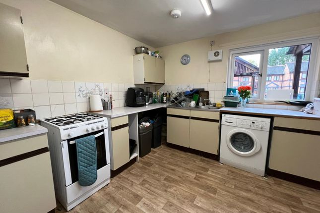 15, Cosin Close, Oxford photo 4