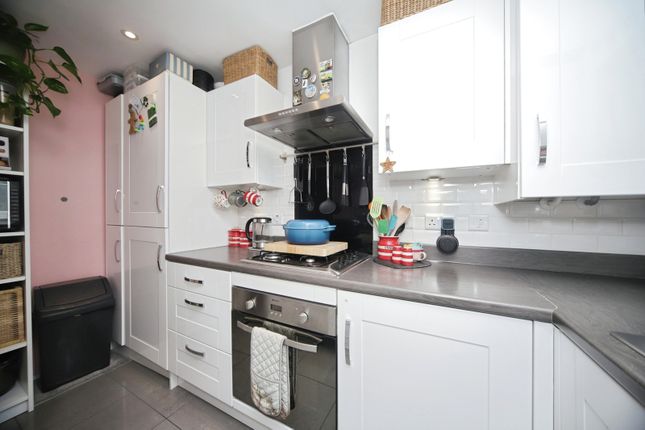11, Parker Walk, Devon photo 4