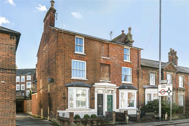 End terrace house for sale in Walsworth Road, Hitchin, Hertfordshire