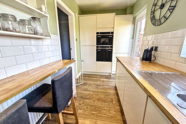 9, Seaburn View, Whitley Bay photo 3