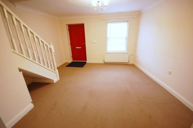 7, Kings Mews, Louth photo 4